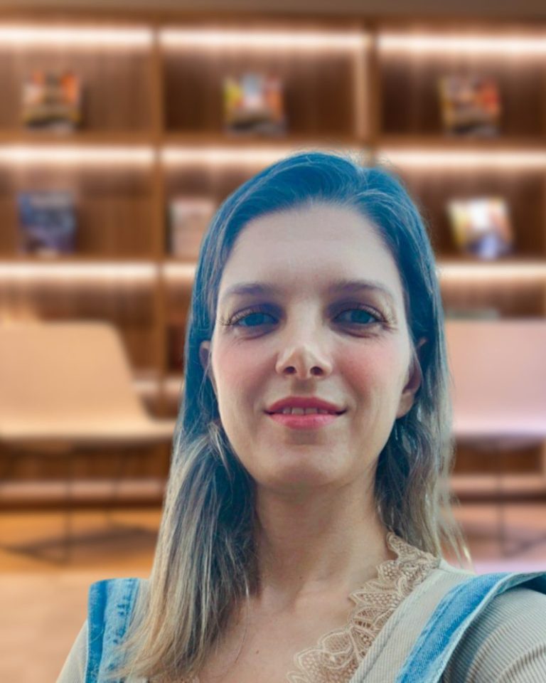Dra. Aline Barbosa Leal Franco Pacheco