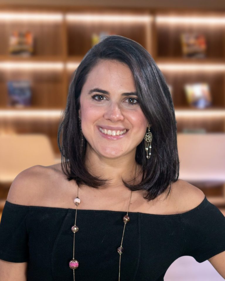 Debhora Medeiros