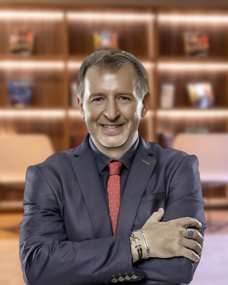 Dr. Roberto Puertas