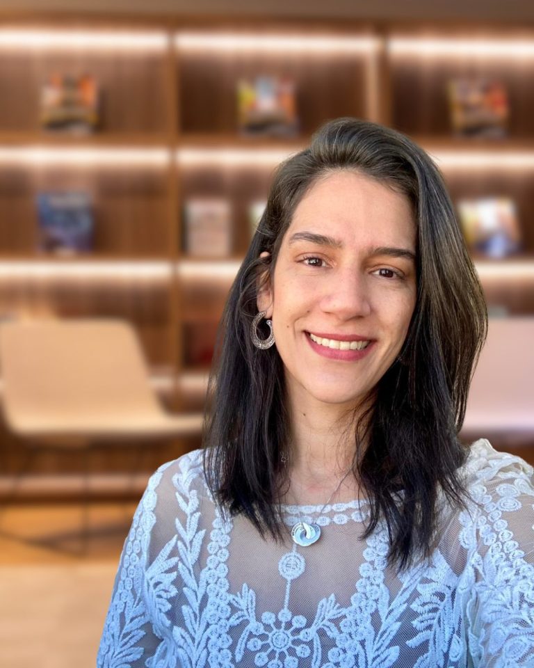 Dra. Mariana Lana
