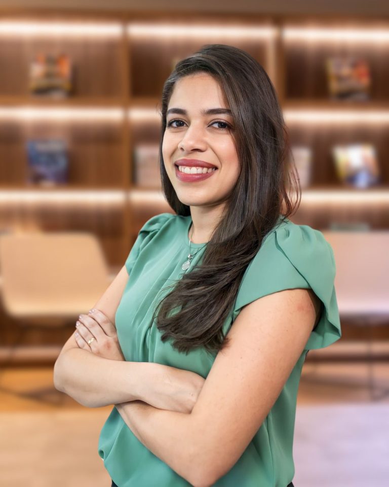 Karina Gama